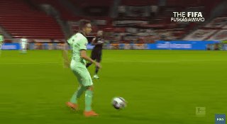 1638202014859010769.gif puskas lazaro.gif